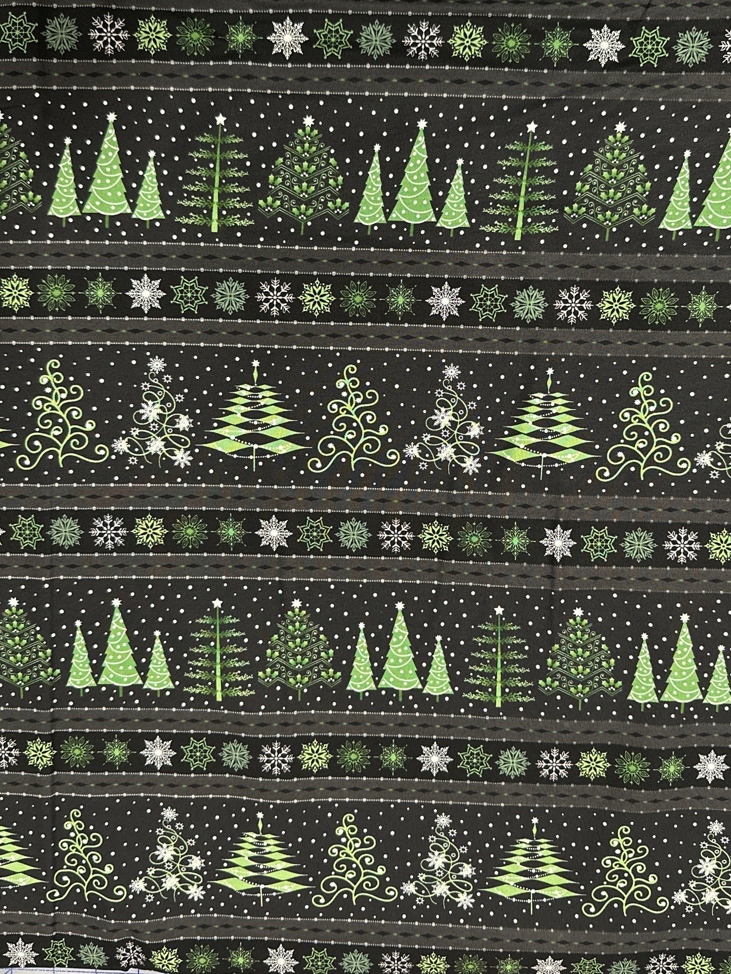 Christmas Night by Monique Jacobs MAS10351-J for Maywood Studios