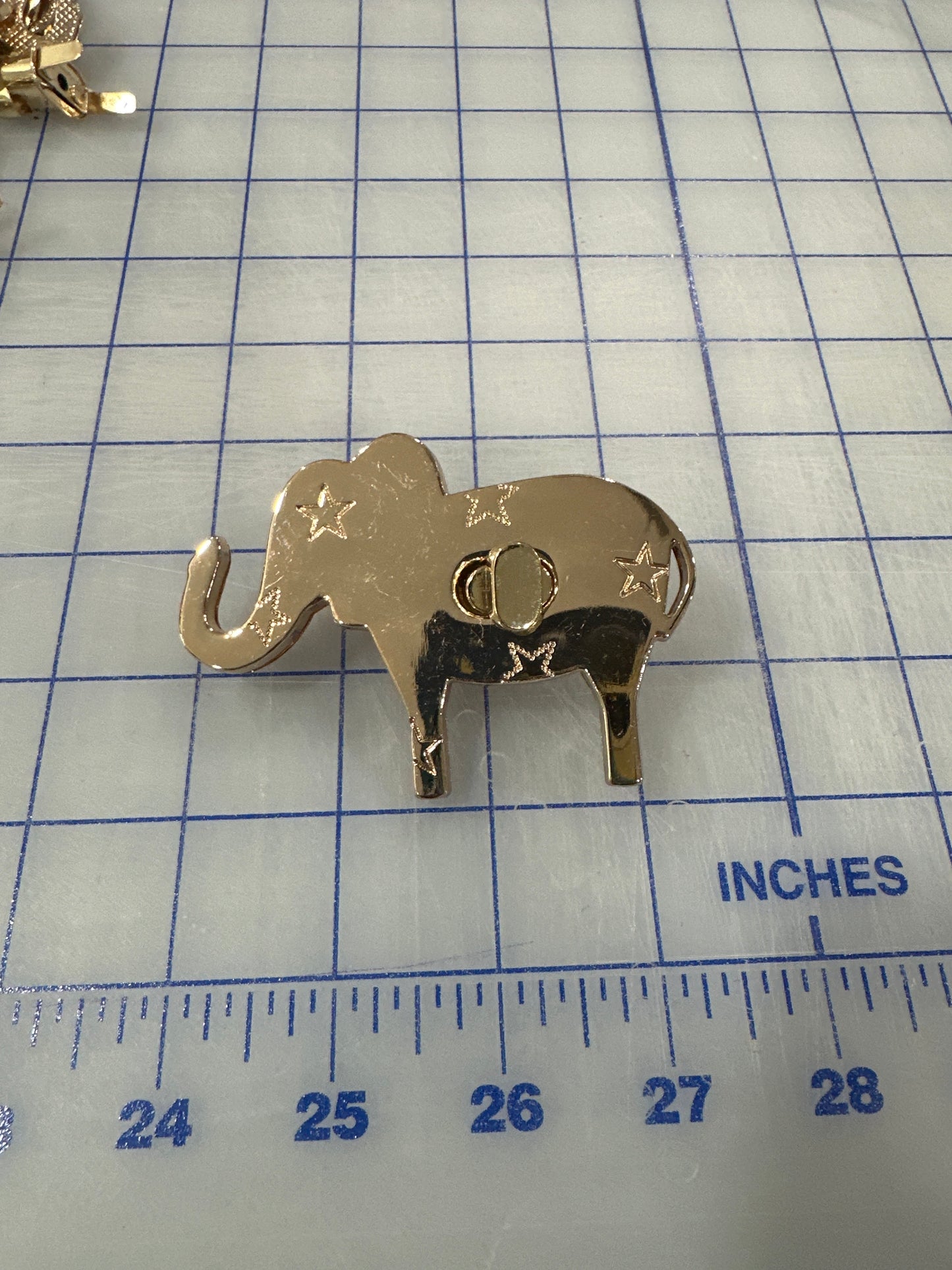 Elephant Turnlock