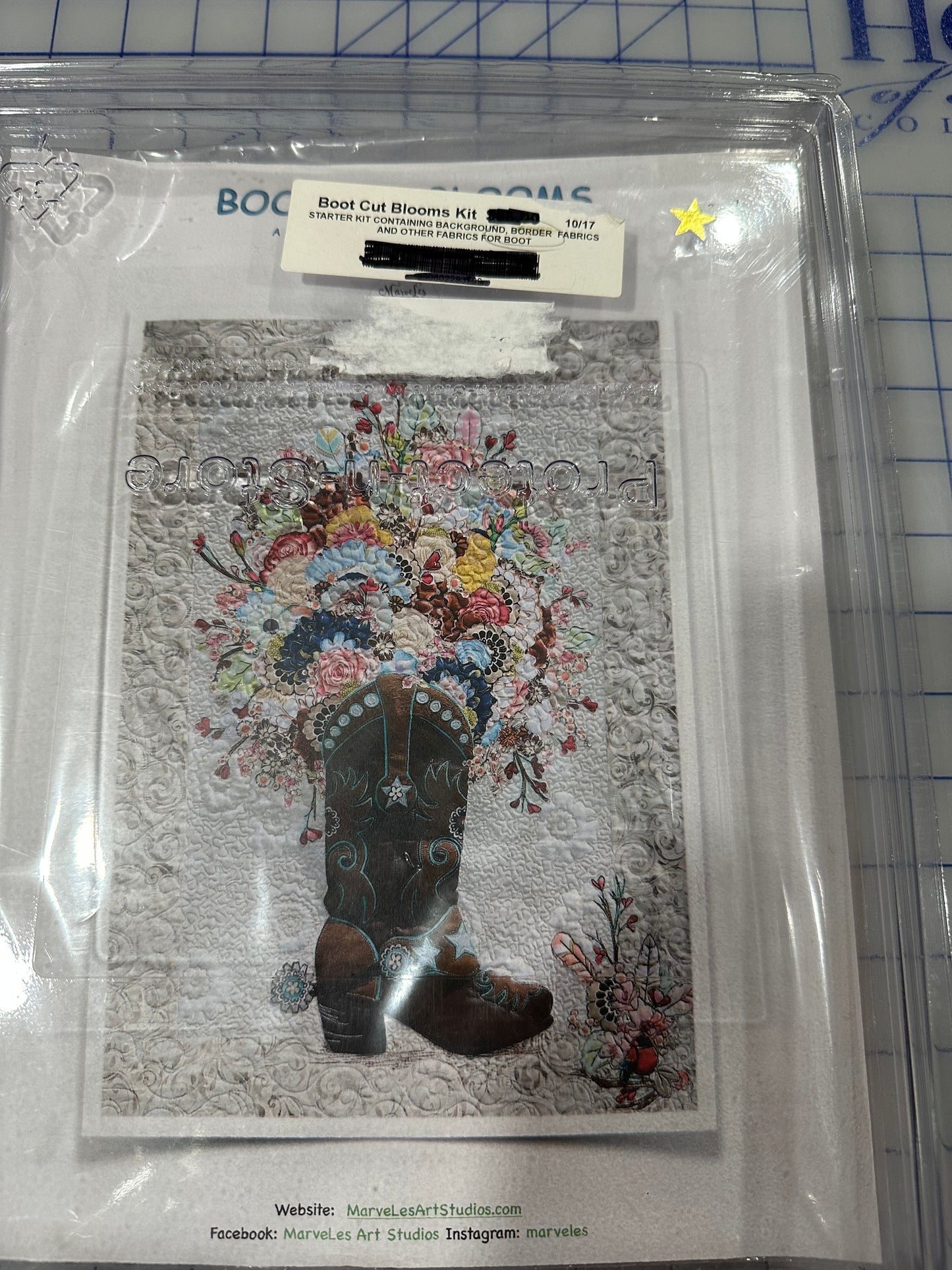 Boot Cut Blooms Quilt Kit