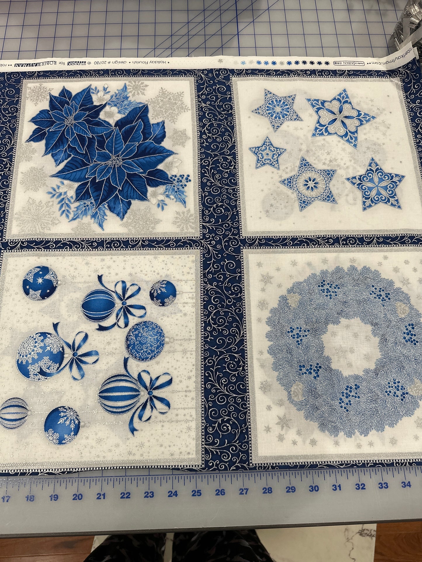 Holiday Flourish 15 Holiday panels